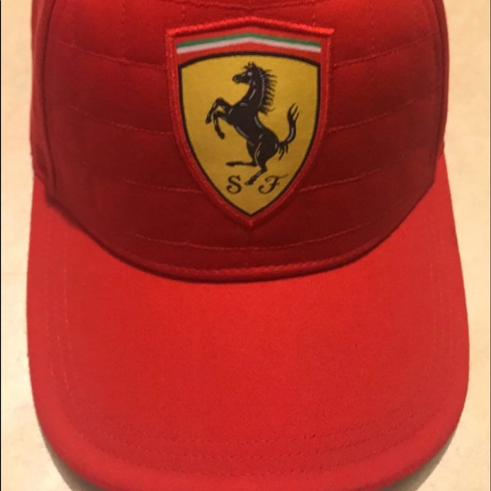 Ferrari hat